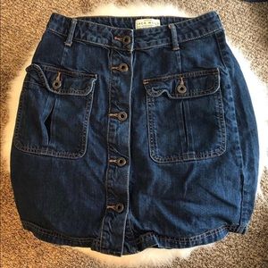 Denim skirt